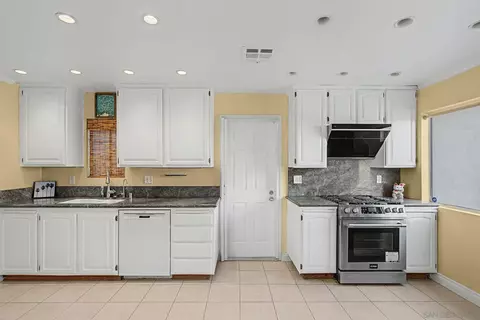 Kitchen - 10621 Keith, Santee, CA 92071 photo 1 of 2