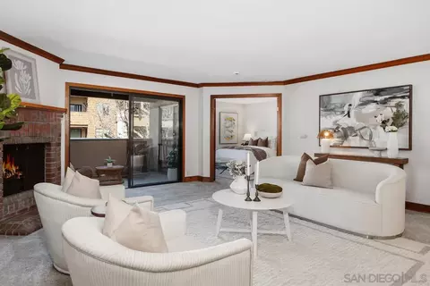 8840 Villa La Jolla Dr #203, La Jolla, CA 92037