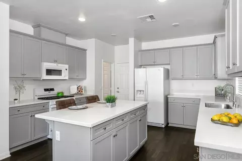 Kitchen - 8612 Arlington Way, Santee, CA 92071 photo 1 of 3