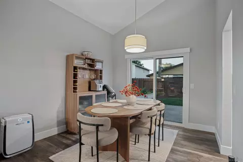 Dining - 4588 Vinyard St, Oceanside, CA 92057 photo 1 of 2