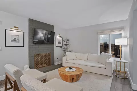 Living - 4588 Vinyard St, Oceanside, CA 92057 photo 3 of 4