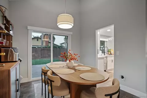 Dining - 4588 Vinyard St, Oceanside, CA 92057 photo 2 of 2
