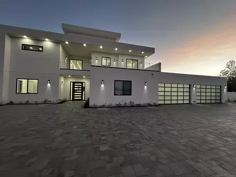 Exterior - 41955 Altanos Rd, Temecula, CA 92592 photo 5 of 14