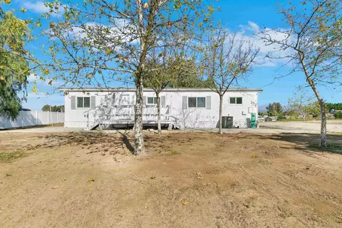 Exterior - 41955 Altanos Rd, Temecula, CA 92592 photo 14 of 14