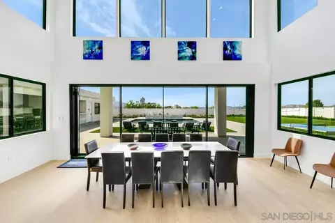 Dining - 41955 Altanos Rd, Temecula, CA 92592 photo 1 of 9