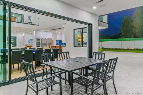 Dining - 41955 Altanos Rd, Temecula, CA 92592 photo 9 of 9
