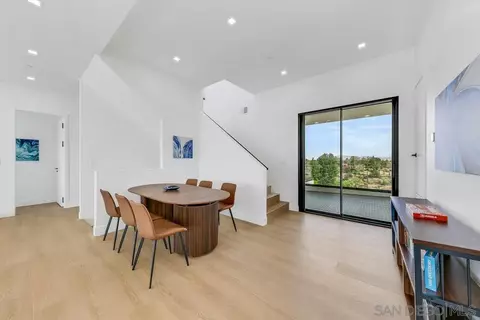 Dining - 41955 Altanos Rd, Temecula, CA 92592 photo 3 of 9