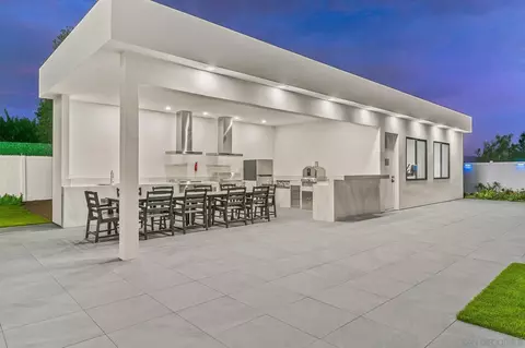 Kitchen - 41955 Altanos Rd, Temecula, CA 92592 photo 1 of 6