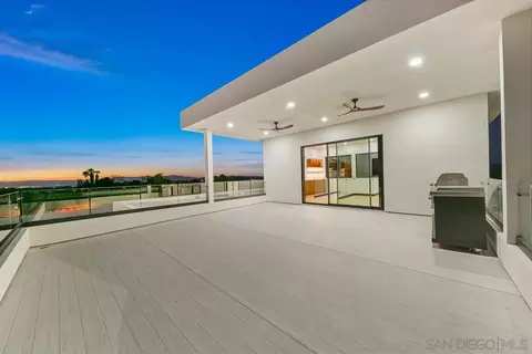 Exterior - 41955 Altanos Rd, Temecula, CA 92592 photo 8 of 14