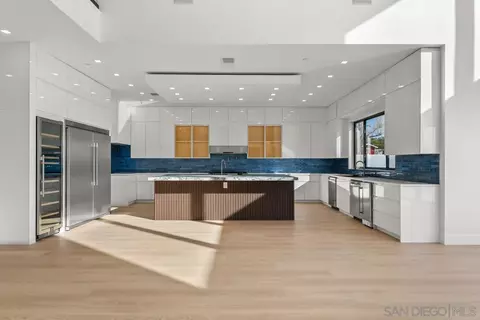 Kitchen - 41955 Altanos Rd, Temecula, CA 92592 photo 3 of 9