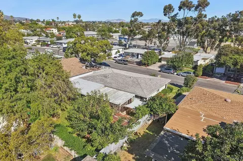 4626 Terry Ln, La Mesa, CA 91942