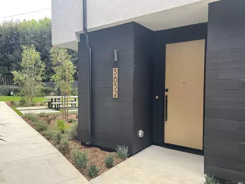 3832 N Emery Way, Los Angeles, CA 90065
