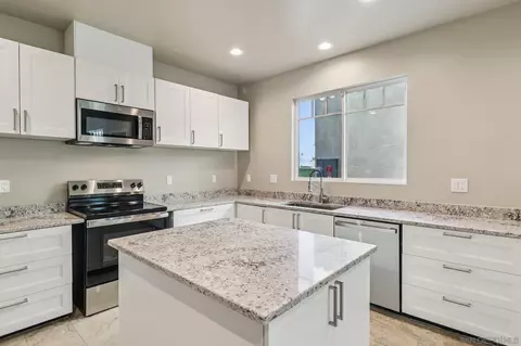 Kitchen - 859 Florida St, Imperial Beach, CA 91932 photo 2 of 3