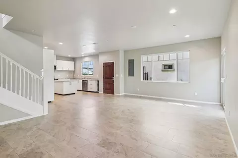 Living - 859 Florida St, Imperial Beach, CA 91932 photo 3 of 7