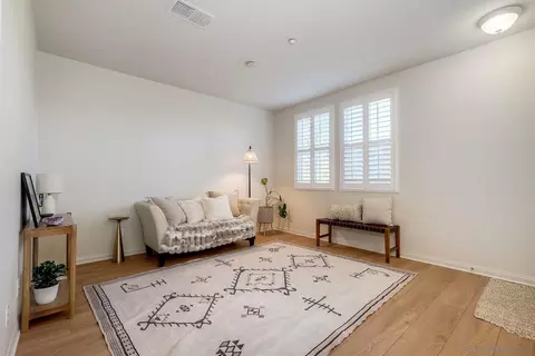 Living - 1921 Bassett Ln, Santee, CA 92071 photo 2 of 2