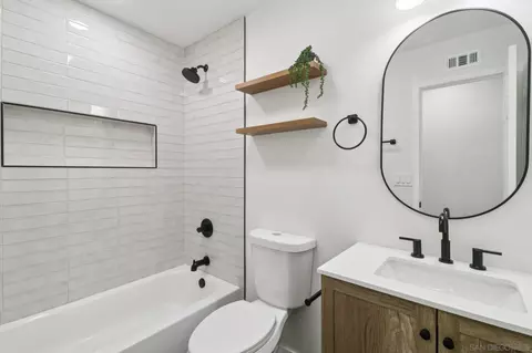 13541 Avenida Del Charro, El Cajon, CA 92021 photo 5