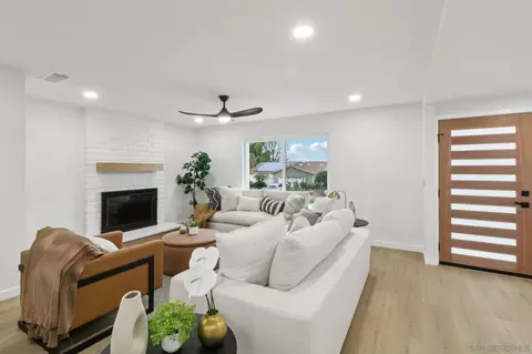 13541 Avenida Del Charro, El Cajon, CA 92021 photo 8