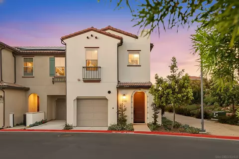 1794 Valley Oak Way, Oceanside, CA 92056 photo 4