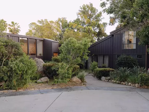 Exterior - 6009 Mimulus, Rancho Santa Fe, CA 92067 photo 4 of 10