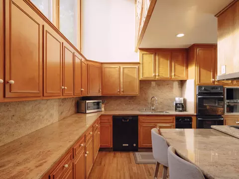 Kitchen - 6009 Mimulus, Rancho Santa Fe, CA 92067 photo 2 of 2