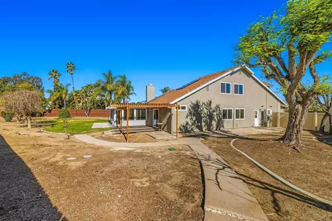 Exterior - 5639 Pony Ct, Oceanside, CA 92057 photo 13 of 14