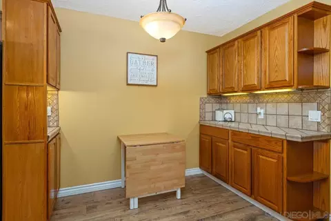 Kitchen - 10209 Princess Sarit Way, Santee, CA 92071 photo 7 of 7