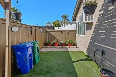Exterior - 10209 Princess Sarit Way, Santee, CA 92071 photo 2 of 6