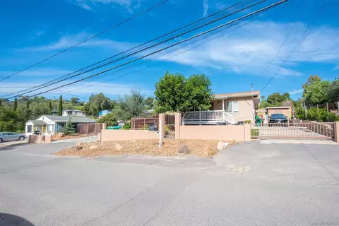 6406-08 N Radio Dr, San Diego, CA 92114