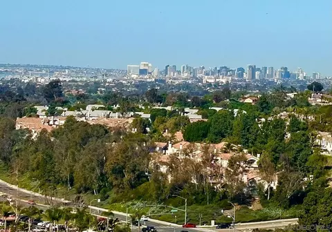 View/Area - 607 E J St, Chula Vista, CA 91910 photo 6 of 6