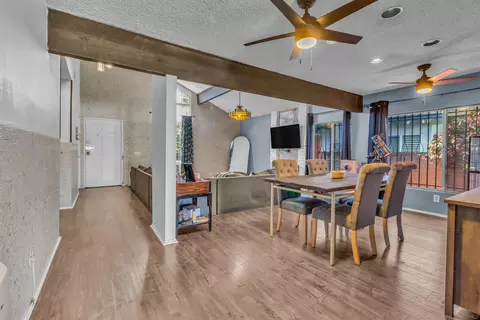 Entry Way - 607 E J St, Chula Vista, CA 91910 photo 2 of 2
