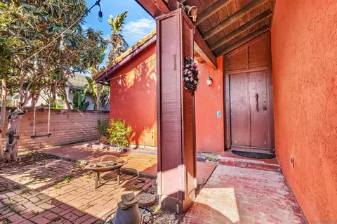 Exterior - 607 E J St, Chula Vista, CA 91910 photo 4 of 5