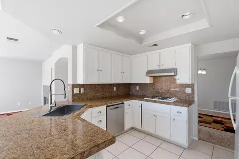 Kitchen - 2517 Whispering Palms Loop, Chula Vista, CA 91915 photo 2 of 4