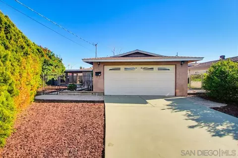 Exterior - 1015 Cedar Brk, Escondido, CA 92025 photo 1 of 5