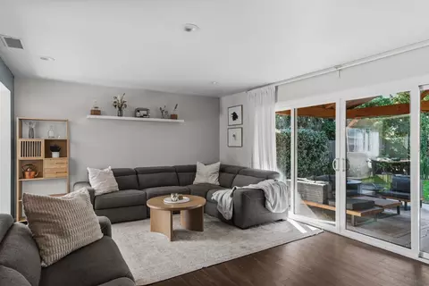 6652 Archwood Ave, San Diego, CA 92120