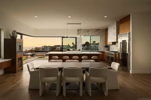 1542 Copa De Oro Dr, La Jolla, CA 92037 photo 5