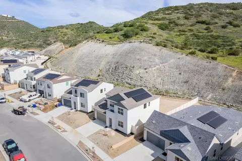 View/Area - 703 Meadowood St #LOT 327, Fallbrook, CA 92028 photo 1 of 5