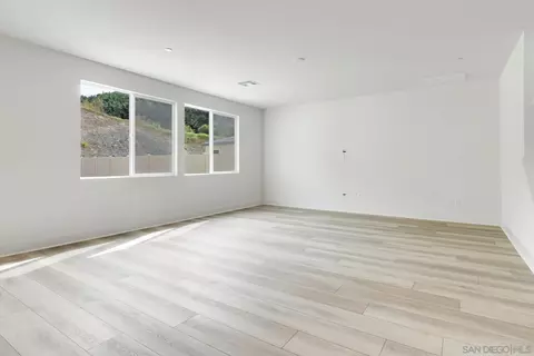 Living - 703 Meadowood St #LOT 327, Fallbrook, CA 92028 photo 1 of 4