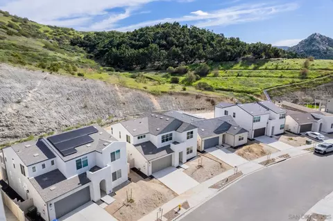 View/Area - 703 Meadowood St #LOT 327, Fallbrook, CA 92028 photo 3 of 5