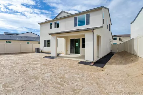Exterior - 703 Meadowood St #LOT 327, Fallbrook, CA 92028 photo 3 of 4