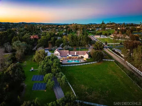View/Area - 1 Saddle Creek Rd, Fallbrook, CA 92028 photo 1 of 7