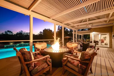 Exterior - 1 Saddle Creek Rd, Fallbrook, CA 92028 photo 3 of 13