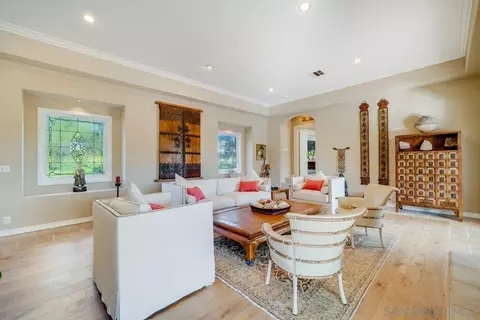 Living - 1 Saddle Creek Rd, Fallbrook, CA 92028 photo 4 of 5