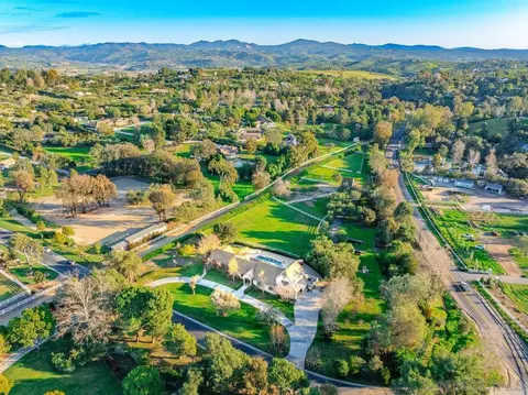 View/Area - 1 Saddle Creek Rd, Fallbrook, CA 92028 photo 3 of 7