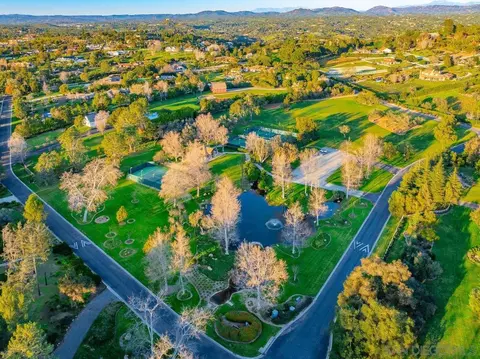 View/Area - 1 Saddle Creek Rd, Fallbrook, CA 92028 photo 5 of 7
