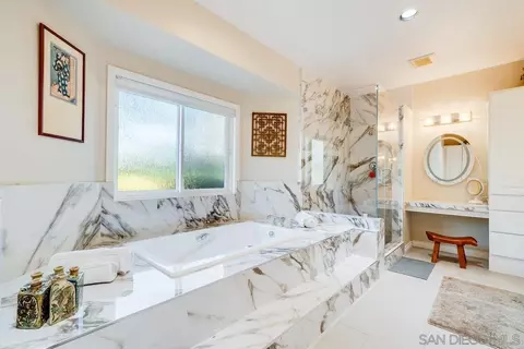 Bath - 1 Saddle Creek Rd, Fallbrook, CA 92028 photo 1 of 8