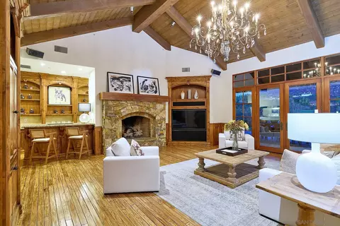 Living - 14155 Biscayne Pl, Poway, CA 92064 photo 5 of 5