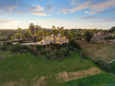 View/Area - 4462 Fallsbrae Rd, Fallbrook, CA 92028 photo 2 of 10