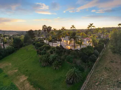 View/Area - 4462 Fallsbrae Rd, Fallbrook, CA 92028 photo 4 of 10