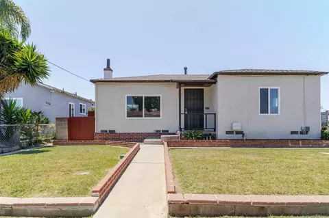 Exterior - 260 E St, Chula Vista, CA 91910 photo 2 of 6