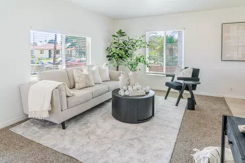 Living - 260 E St, Chula Vista, CA 91910 photo 1 of 5